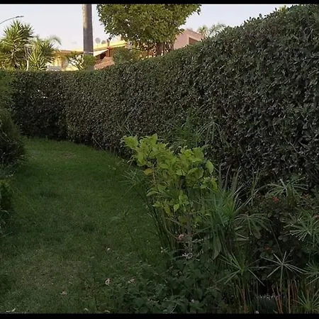 Villagrecale * أفولا