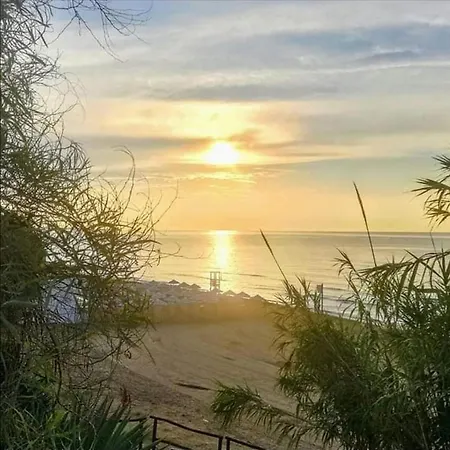 Villagrecale شقة